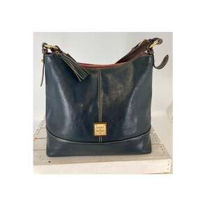DOONEY & BOURKE LARGE NAVY PEBBLED LEATHER SHOULDER BAG